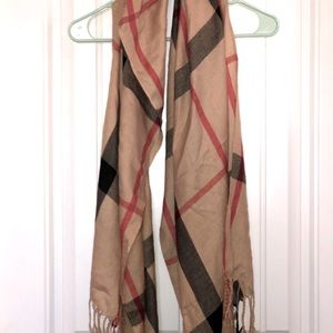 Wrap around scarf